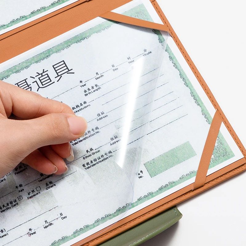 

Birth medical certificate, protective cover, universal vaccine book and vaccination kit, baby's newborn birth permit
