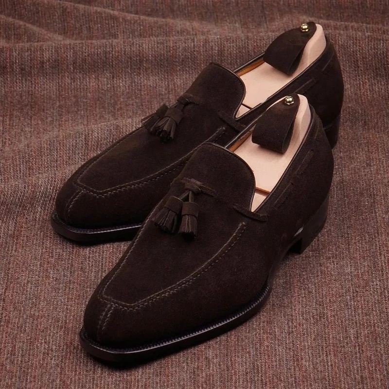 

Brown and Black Men Classic Tassel Pointed Toe Loafers Loafers Shoes أحذية للرجال мужская обувь Chaussures Pour Hommes 8KH559