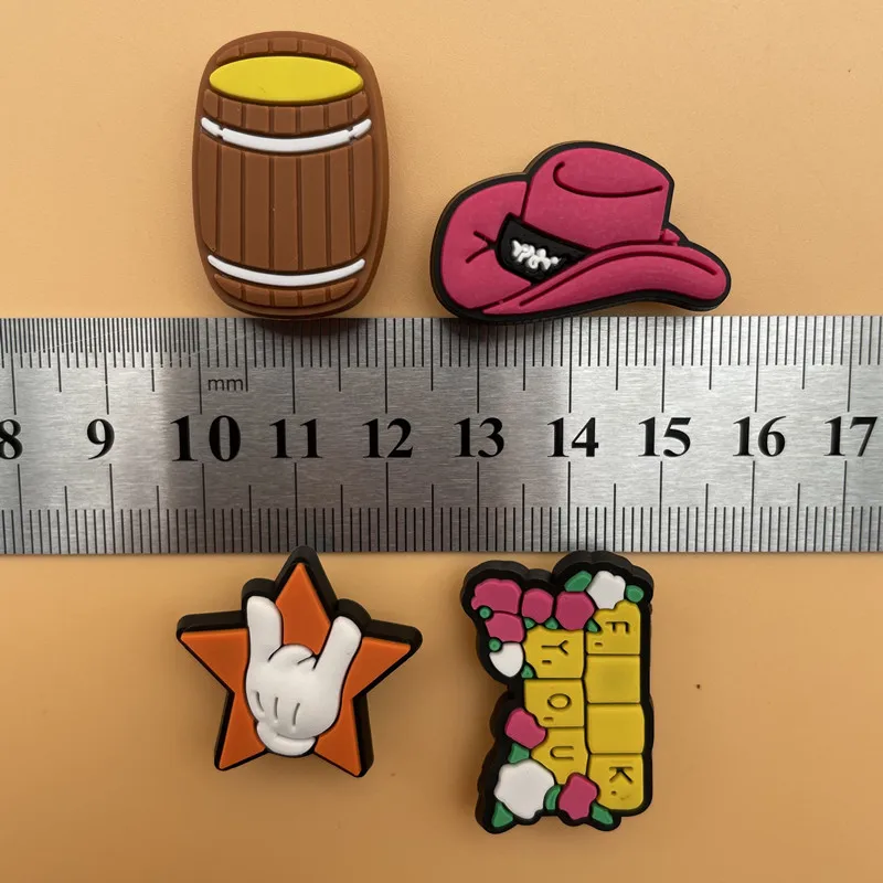 Free Shipping 1 Pieces PVC Slipper Accessories Sad Frog Heart Gesture Brown Pink Hat For  Charms Kids X-Mas Party Gifts