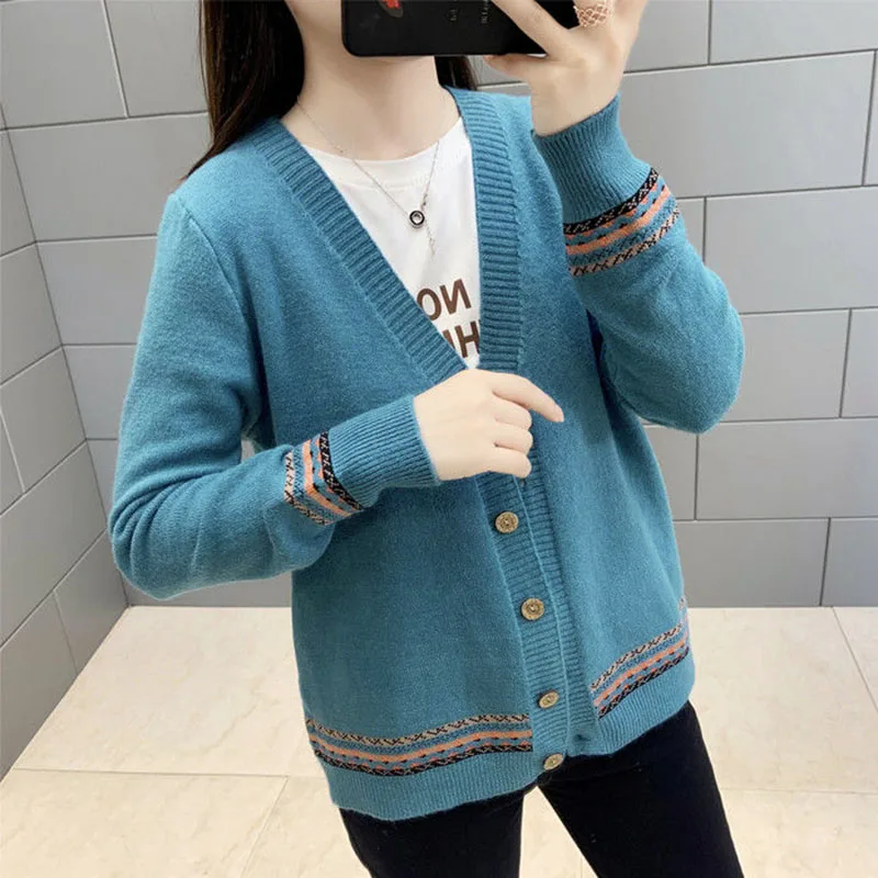 Свитер с винтажной вышивкой кардиган женское повседневное однобортное