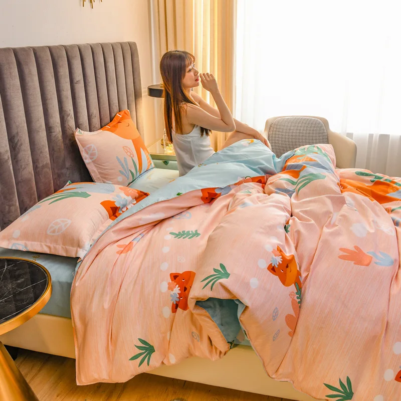 Комплект постельного белья из 3 или 4 предметов с рисунком кролика лягушки