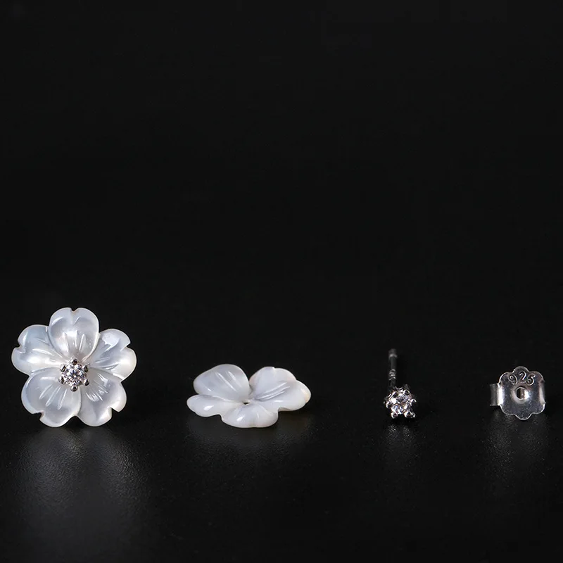 Женские серьги гвоздики из серебра 925 пробы с мозаикой фианитов|Серьги-гвоздики| |