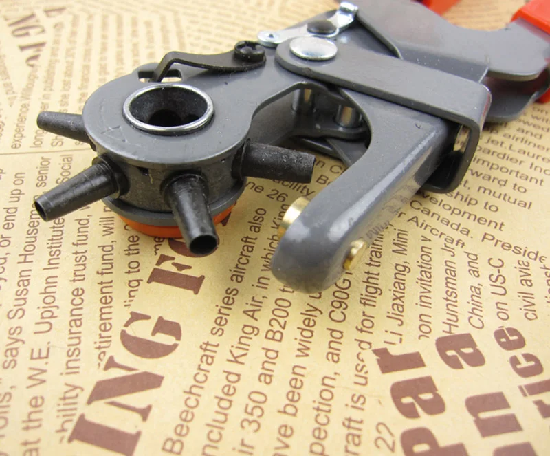 

Belt Hole Punch Pliers Shoe Bag Hole Punch With 6 Hole Ruler Rotary Sewing Machine Tools For Home Leather Craft Diy Tool