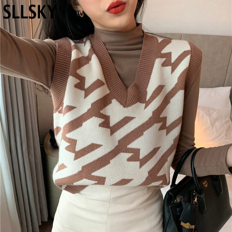 

Sllsky Knitted Short Women Sweater Vest V-Neck Vintage Plaid Pullover Vest New Soft Korean style Loose Sleeveless tank Tops