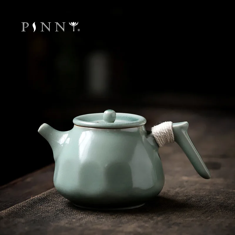 

PINNY 125ML Cyan Glaze Ceramic Kung Fu Teapot Retro Japanese Style Tea Pots Creative Heat Resistant Drinkware