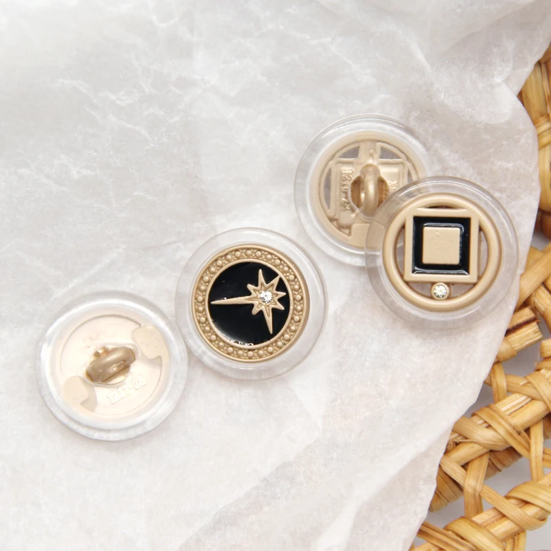 

6pcs Fashion Star Black Golden Metal Buttons For Clothing Women Sweaters Coat Decorations Sewing Accessories Quality Wholesale