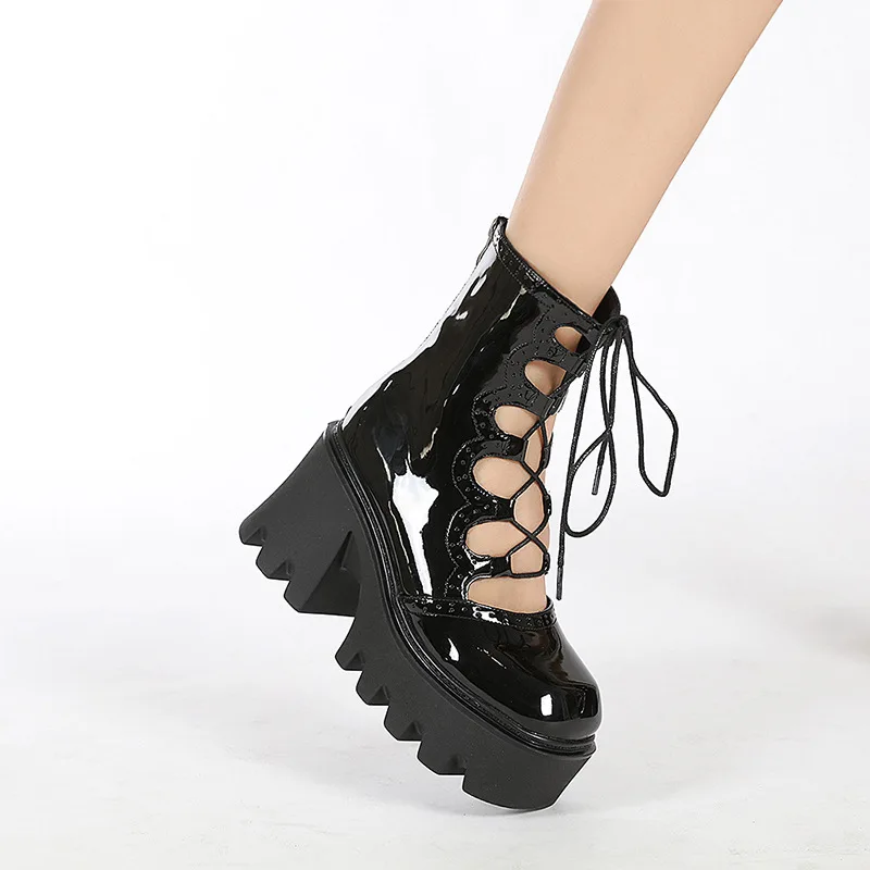 

Осенние новые ботинки мартинсы из лакированной кожи на молнии сзади женские мотоциклетные ботинки с прорезями короткие ботинки на толстой ...