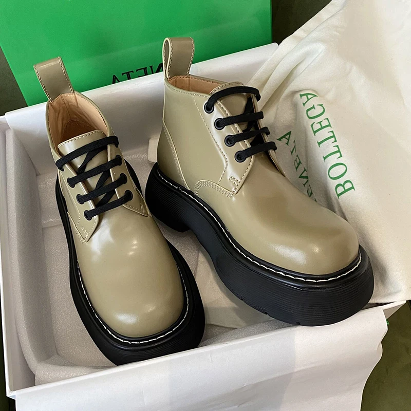 

Size35-40 Chunky Motorcycle Boots for Women Autumn 2021 Fashion Round Toe Lace-up Combat Boots Ladies Shoes Platform Boots New