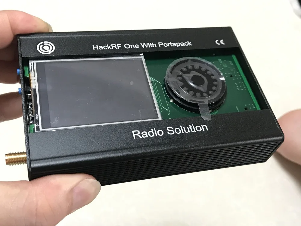 Последняя версия 2019 PORTAPACK + HACKRF ONE от 1 МГц до 6 ГГц SDR металлический чехол 0.5ppm TXCO