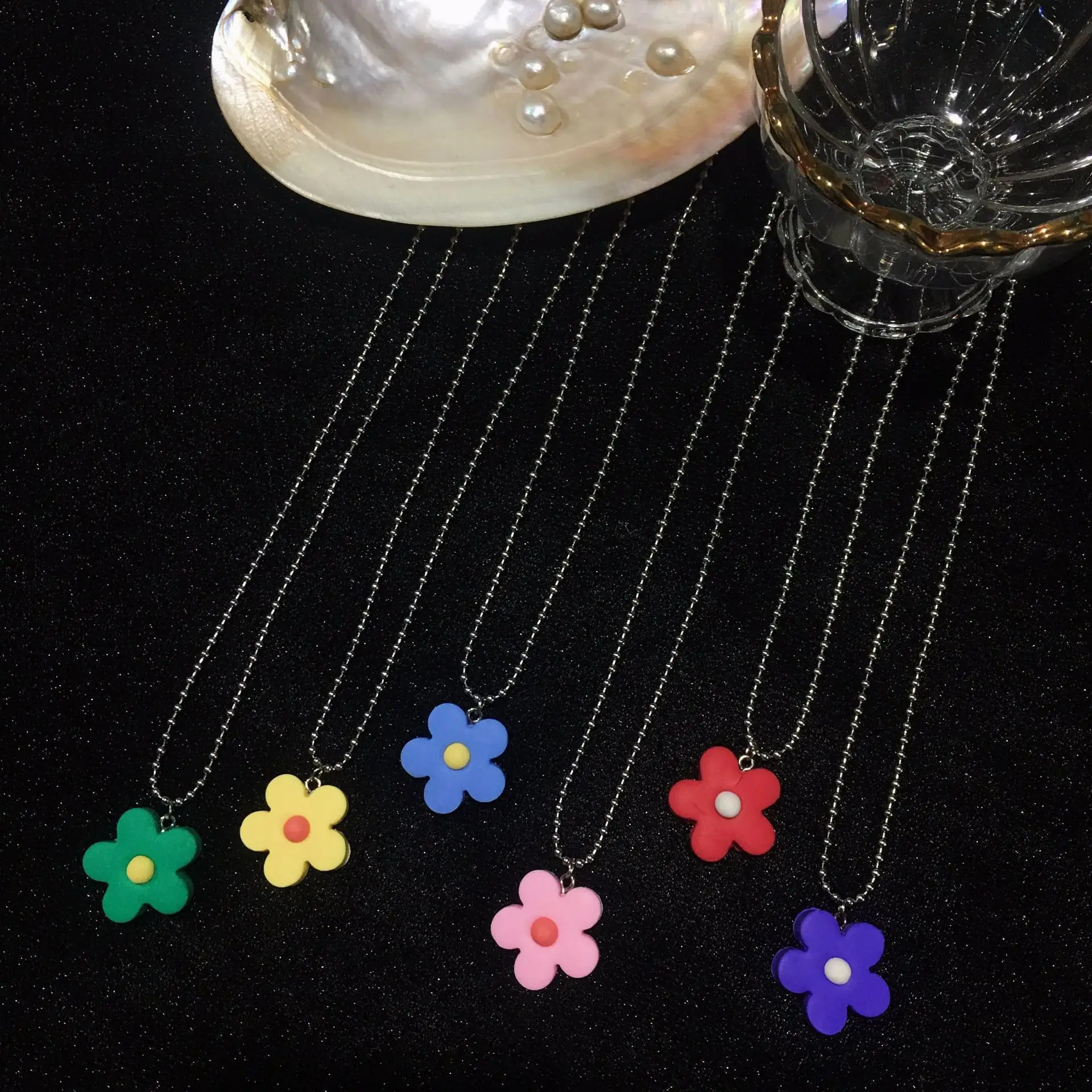 

Kpop INS Colorful Macarons Cute Flowers Stainless Steel Charm Pendant Necklace For Goth Egirl Girl Aesthetic Jewelry Gift
