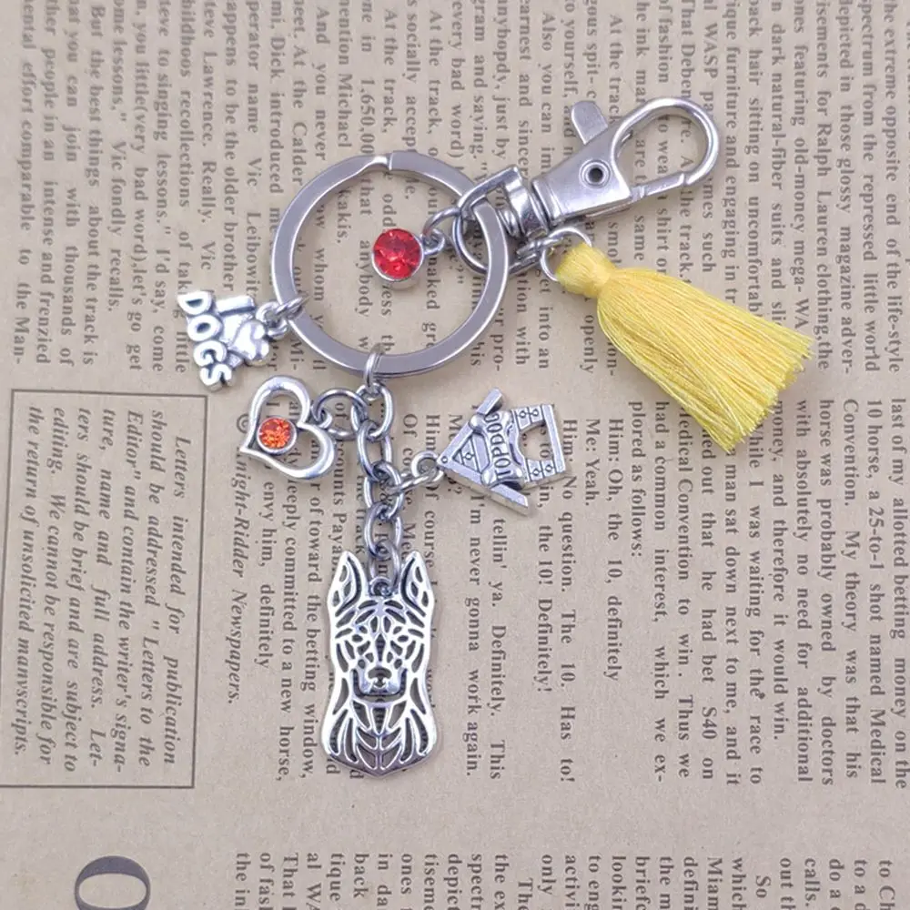Уникальный брелок с ключами Dutch Sheherd Dog Animal Cheap Moon Style Super Unique Keychain Key Ring Pet Tassels Antique Bohemian Women Men Jewelry K196