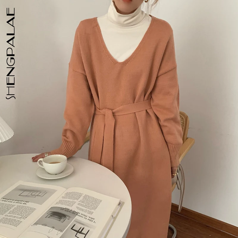 Женское трикотажное платье свитер SHENGPALAE повседневное однотонное до середины