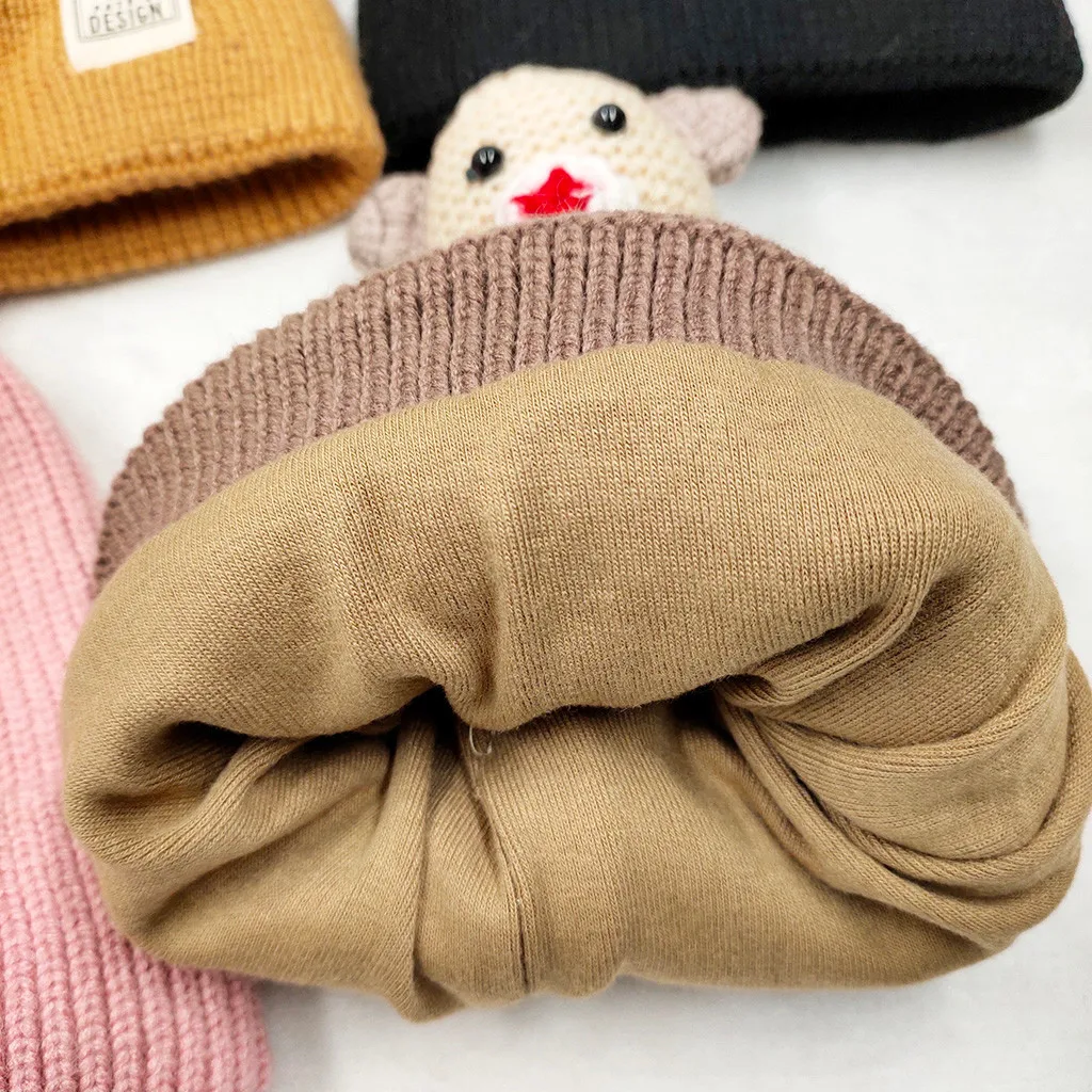 Детская зимняя шапка вязаная шарф комплект детская теплая Милая с рисунком 2020 г.