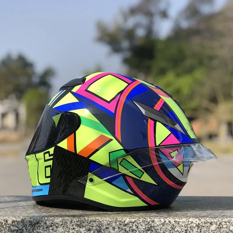 Бесплатная доставка мотоциклетный шлем для мужчин езды на автомобиле четыре