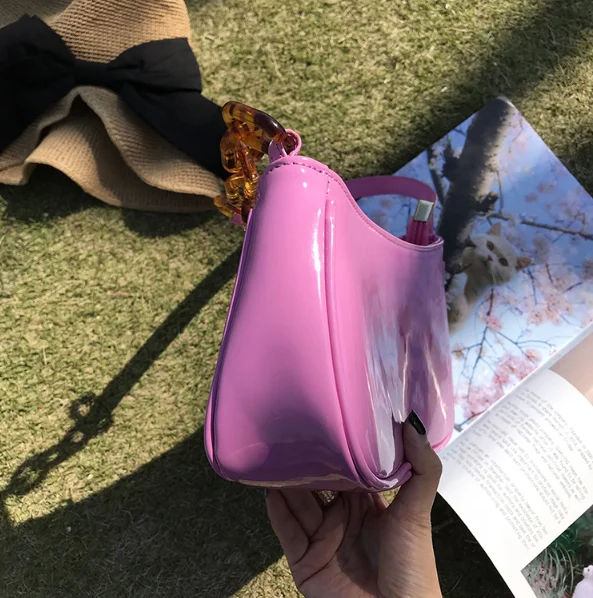

Fashion Patent PU Leather Ladies Small Shoulder Bags Vintage Chain Women Baguette Handbags Girls Armpit Bag Tote Clutch Purse