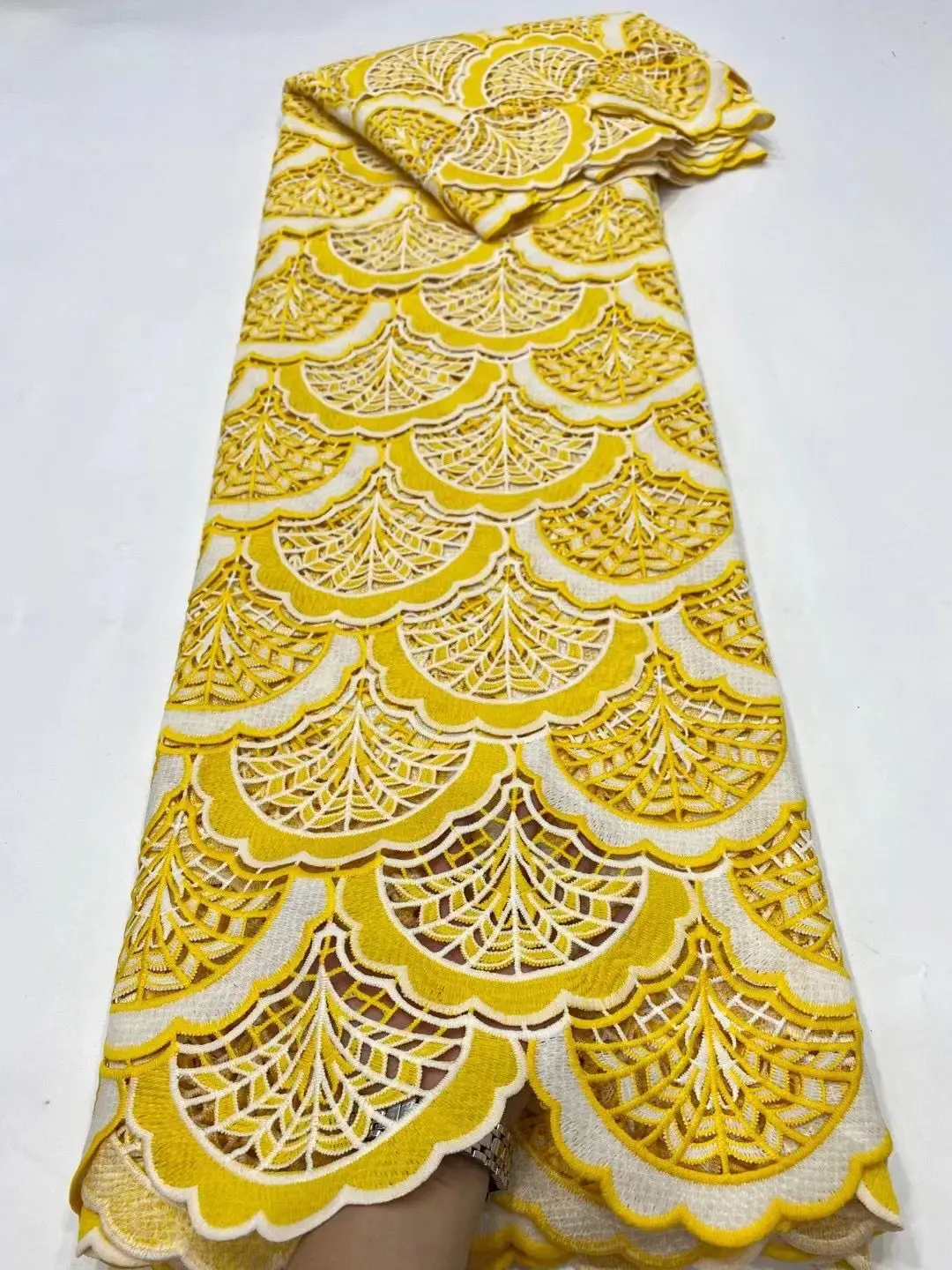 

Yellow French Embroidery Guipure Cord Lace Fabric High Quality French Cord Lace Fabric African Lace Fabric for Wedding Party