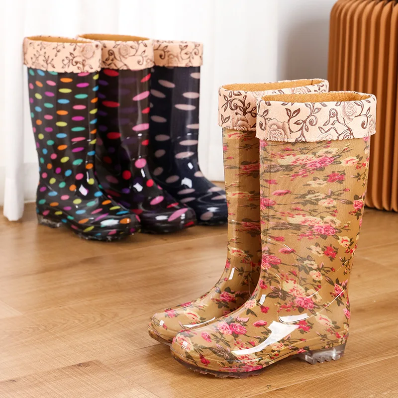 

Woman Fashion Floral Rain Boots Mid-calf Garden Cooker Warm Women Shoes Waterproof Mature Motorcycle Rubber Shoes
