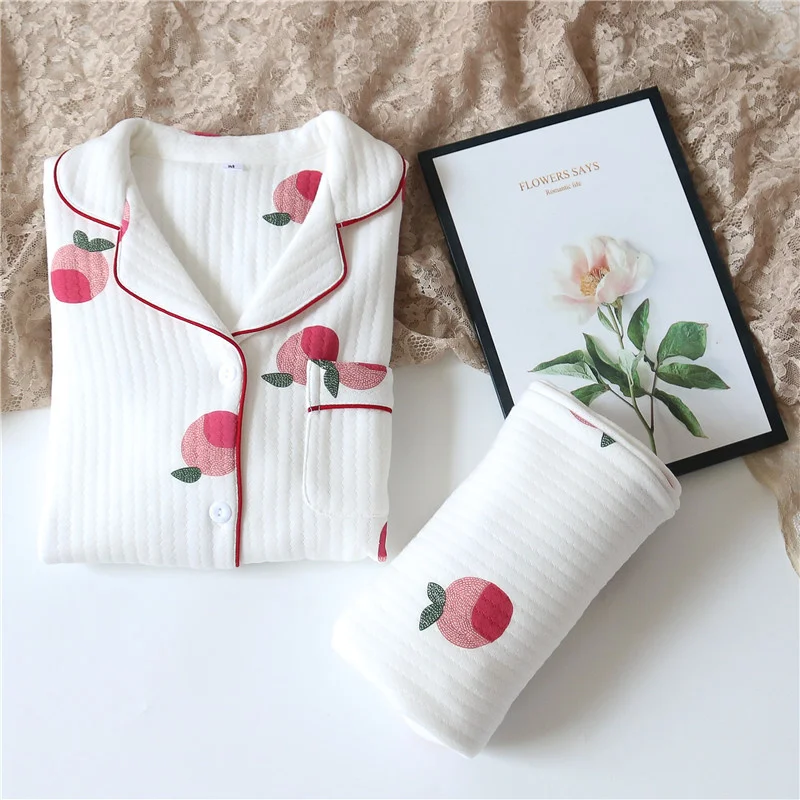 

Пижама для женщин, комплект из 2 предметов, новинка 2021, персиковая утепленная Пижама, Женская осенне-зимняя утепленная хлопковая Милая одежд...