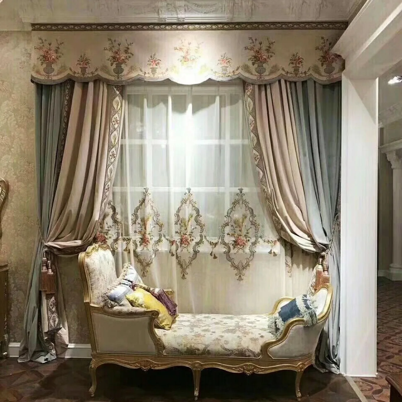 Роскошные фланелевые шторы на заказ в европейском стиле для роскошной виллы
