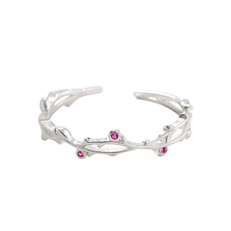 

Delicate Jewelry Ring Popular Style Single One Row Small Leaf High Quality Red Crystal Women Finger Ring For Lady Gifts