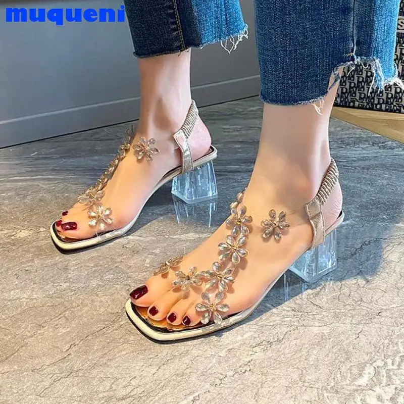 

Сандалии женские с открытым носком, модные босоножки в богемном стиле, с цветочным принтом, кристаллами, квадратный каблук, пляжная обувь дл...