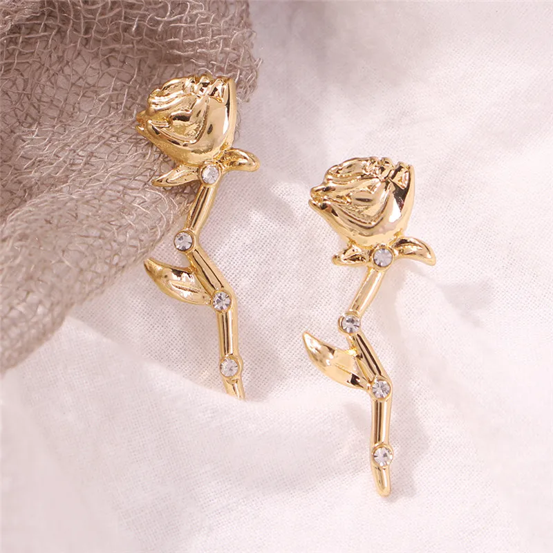 Женские серьги-гвоздики с резным узором Rhinstone золотистые розовым цветком модные