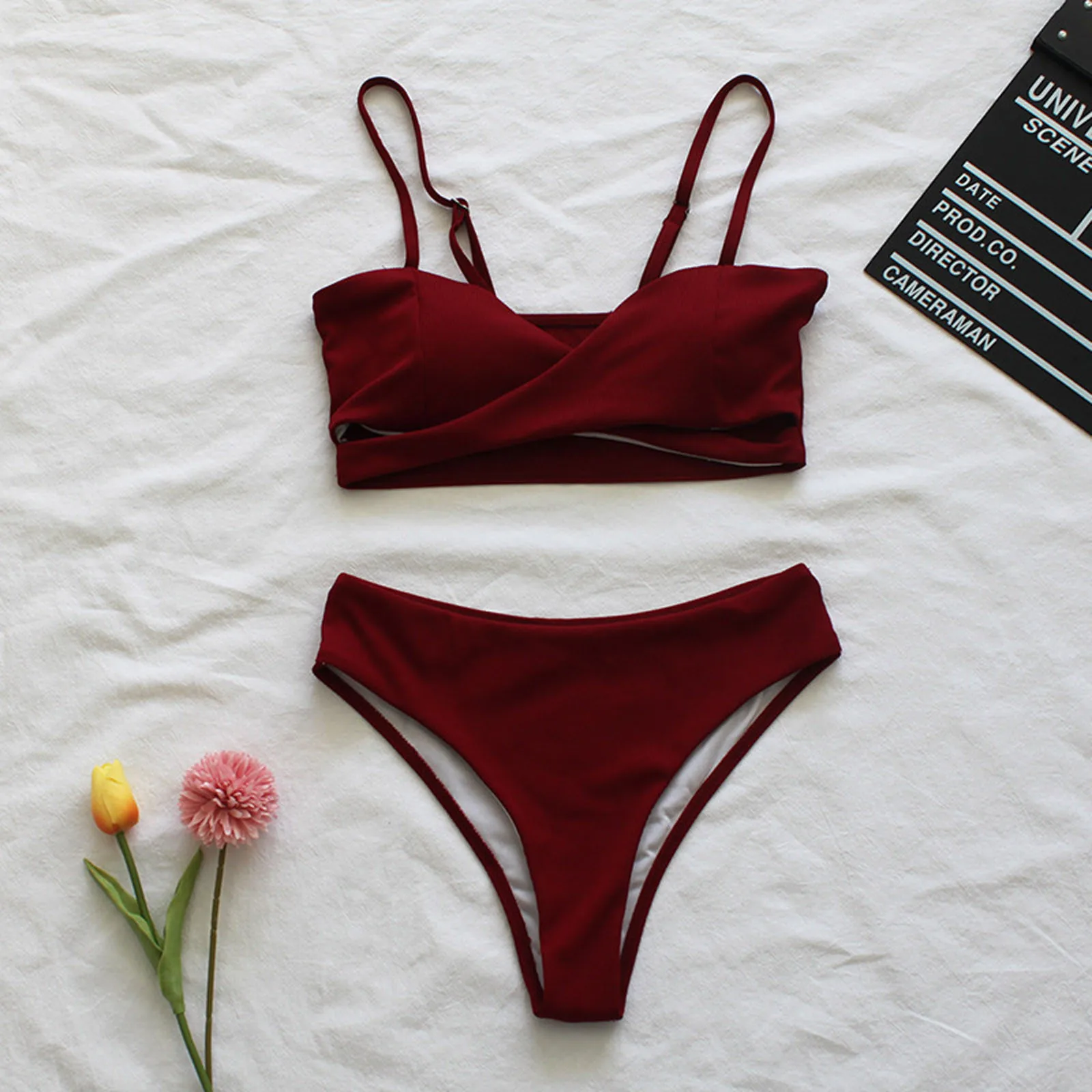 

Women Sexy Solid Color Bikini Swimwear Two-piece Swimsuit Swimming Beachwear 2021 New Sexy Swimsuit Beach Split Swimsuit Set