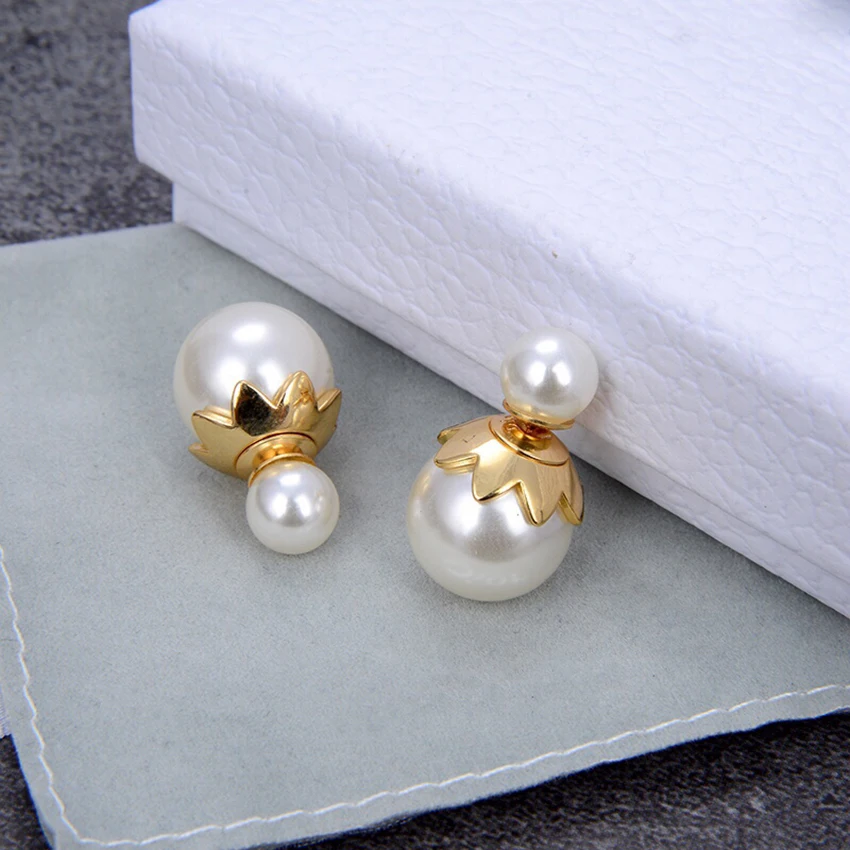 

2021 new Classic pearl earrings for women luxury charms elegant Ear studs fashion jewelry romantic birthday gifts holiday gifts