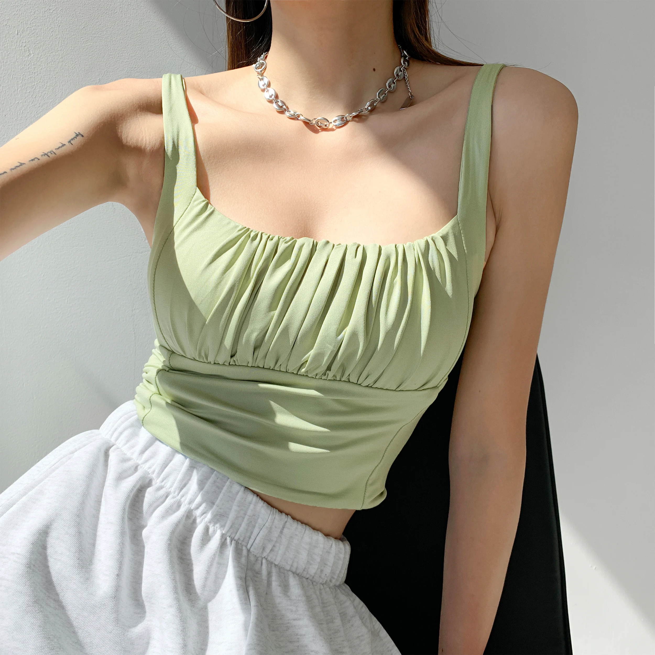

Spice girl style low cut pleated square neck vest short slim sexy suspender vacation style bottom coat