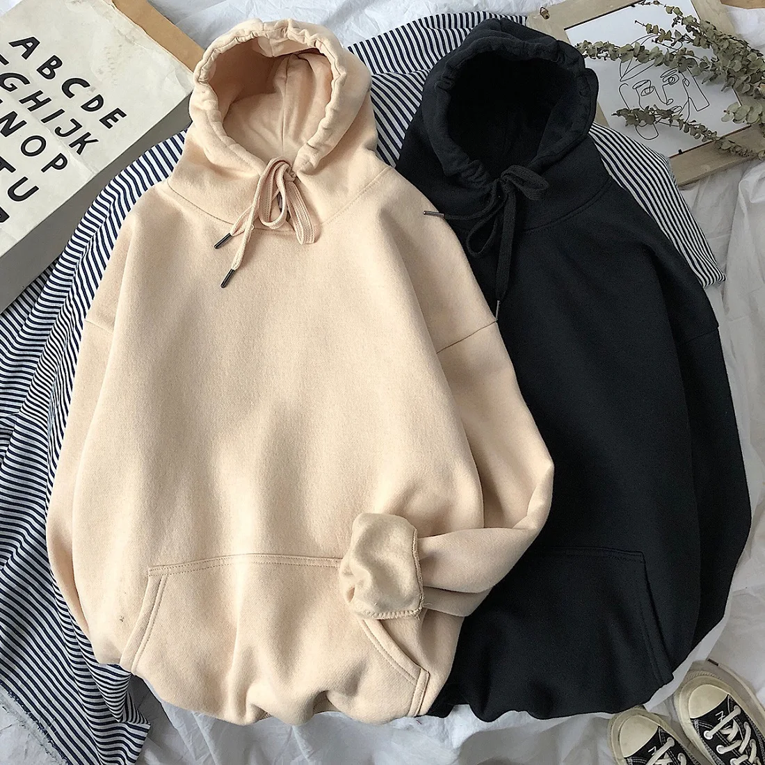 

Cotton 12 Colors Warm oversized Sweatshirts Women's Solid Hooded Female 2020 Thicken Hoodies Lady Autumn Fashion Tops