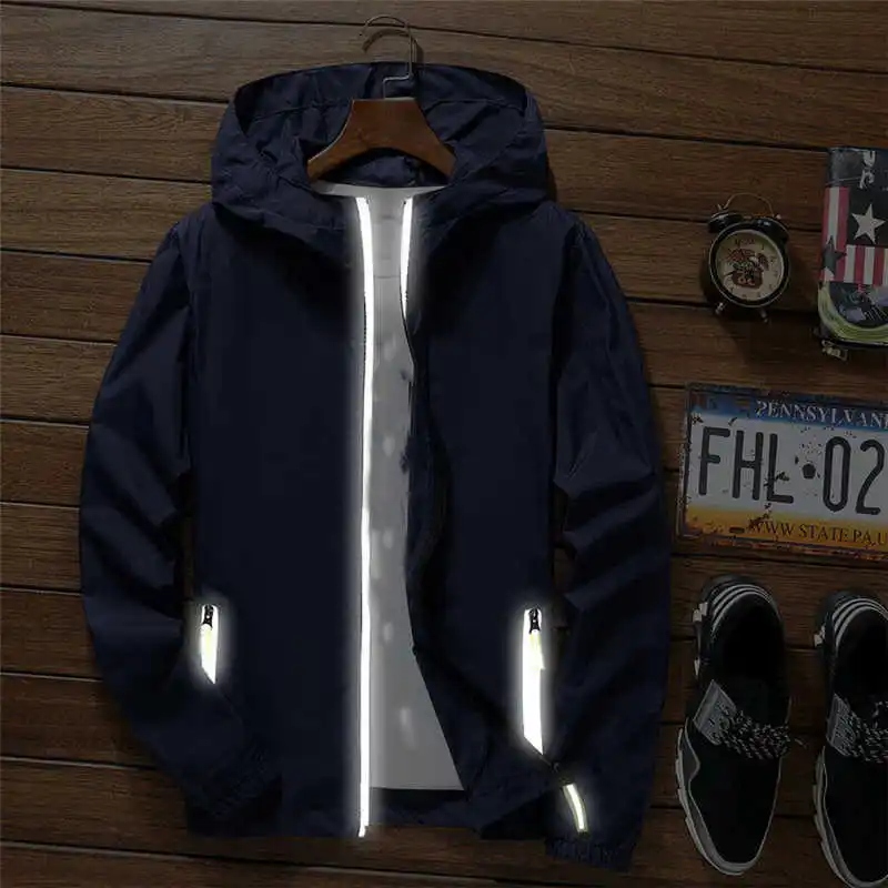 

ZTFLHYM Men's Coat Waterproof Light Jacket Sports Tops Windbreaker Outwear hoodie Size S-7XL Ultra thin sunscreen clothes