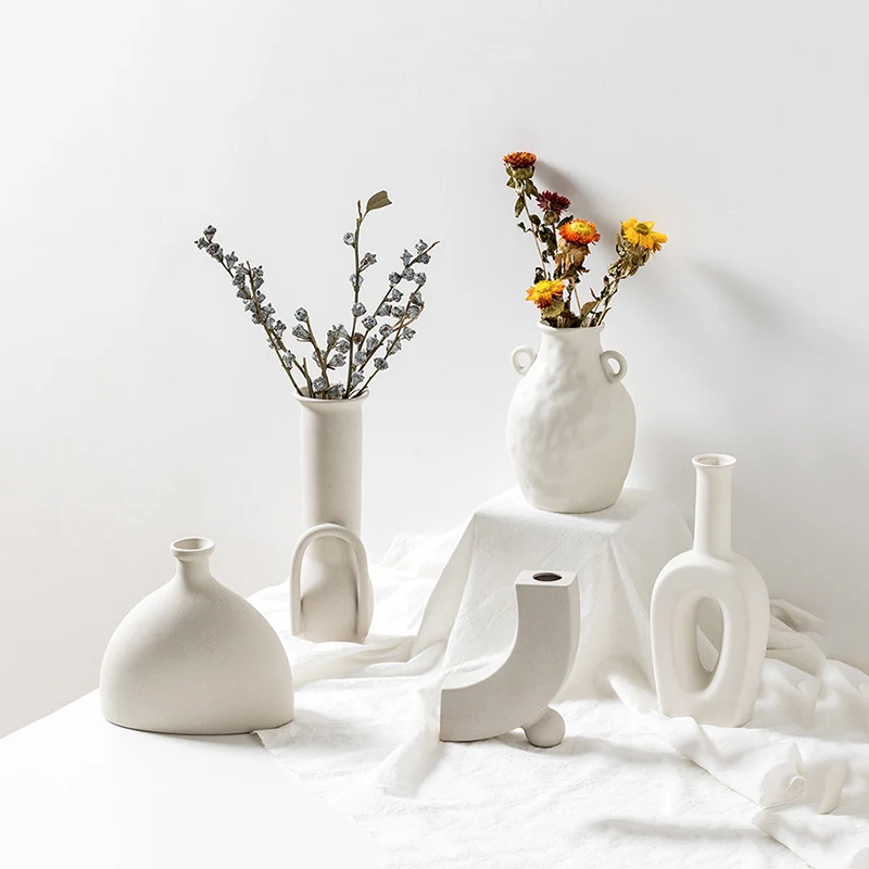 Простая керамическая ваза для украшения дома белая декоративная цветов в