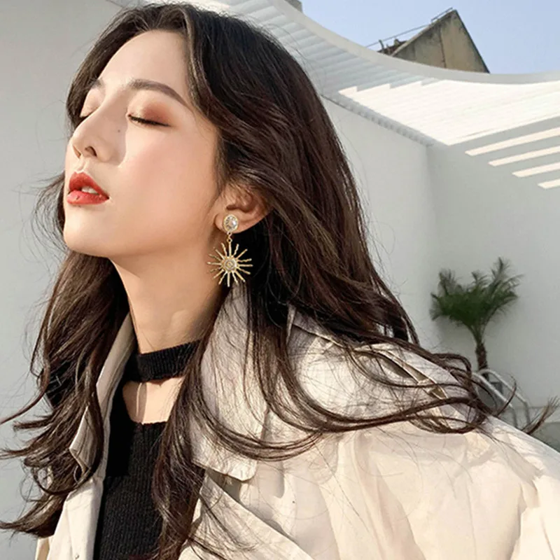 Новые корейские серьги-подвески в виде древних римских цветов со стразами и