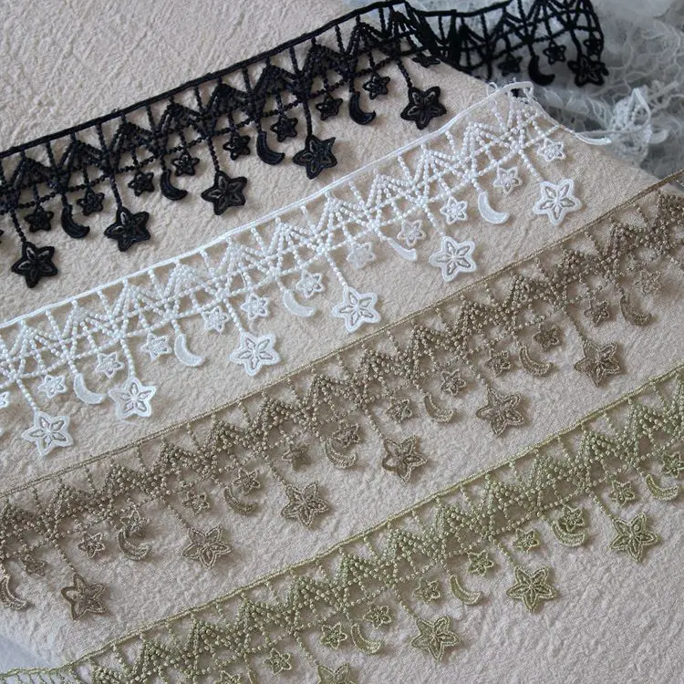 Кружевная лента с бахромой вышивкой 1 м | Дом и сад