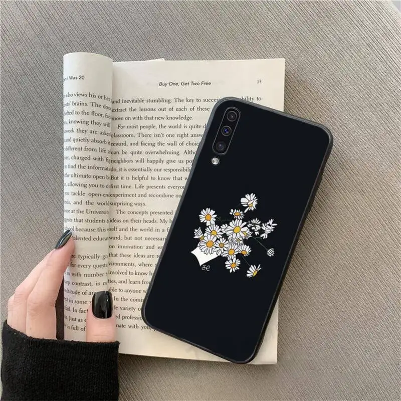 

Black art dasiy Phone Case For Samsung galaxy S 9 10 20 A 10 21 30 31 40 50 51 71 s note 20 j 4 2018 plus