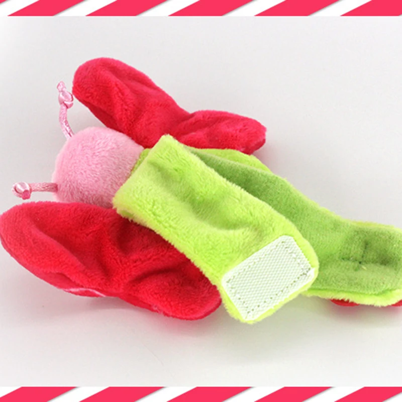 

Baby Infant Animal Rattles Toys Soft Plush Animal Hand Wrist Strap Rattles Educational Toy Boys Girls Baby Toys 0-12 Months Gift