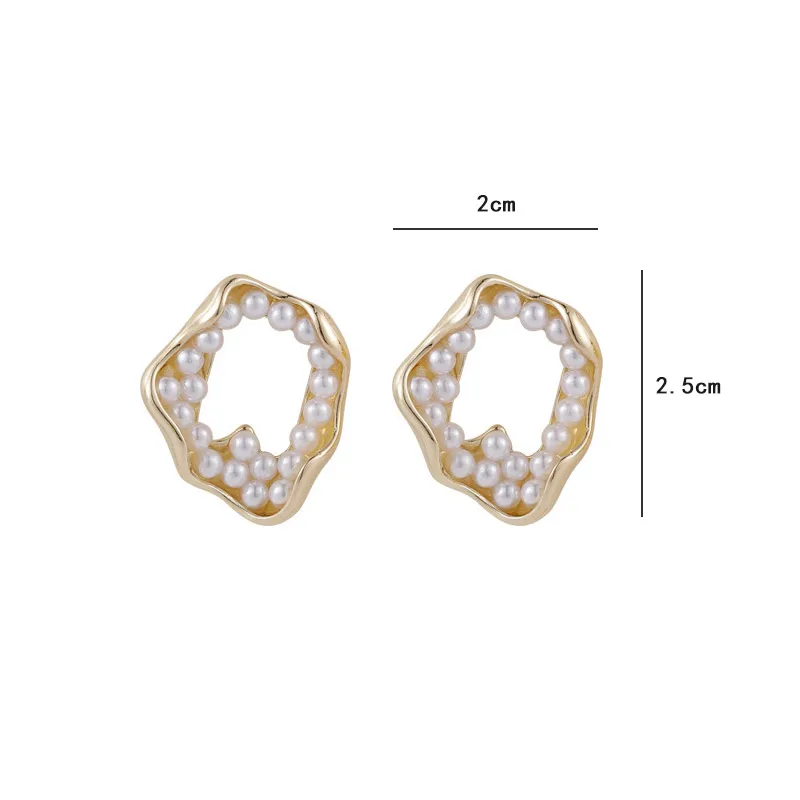 

Pearl Stud Earrings Vintage Irregular Gold Earring Imitation Pearls Paved Retro Goth Trendy Earing for Women Friend Jewelry Gift