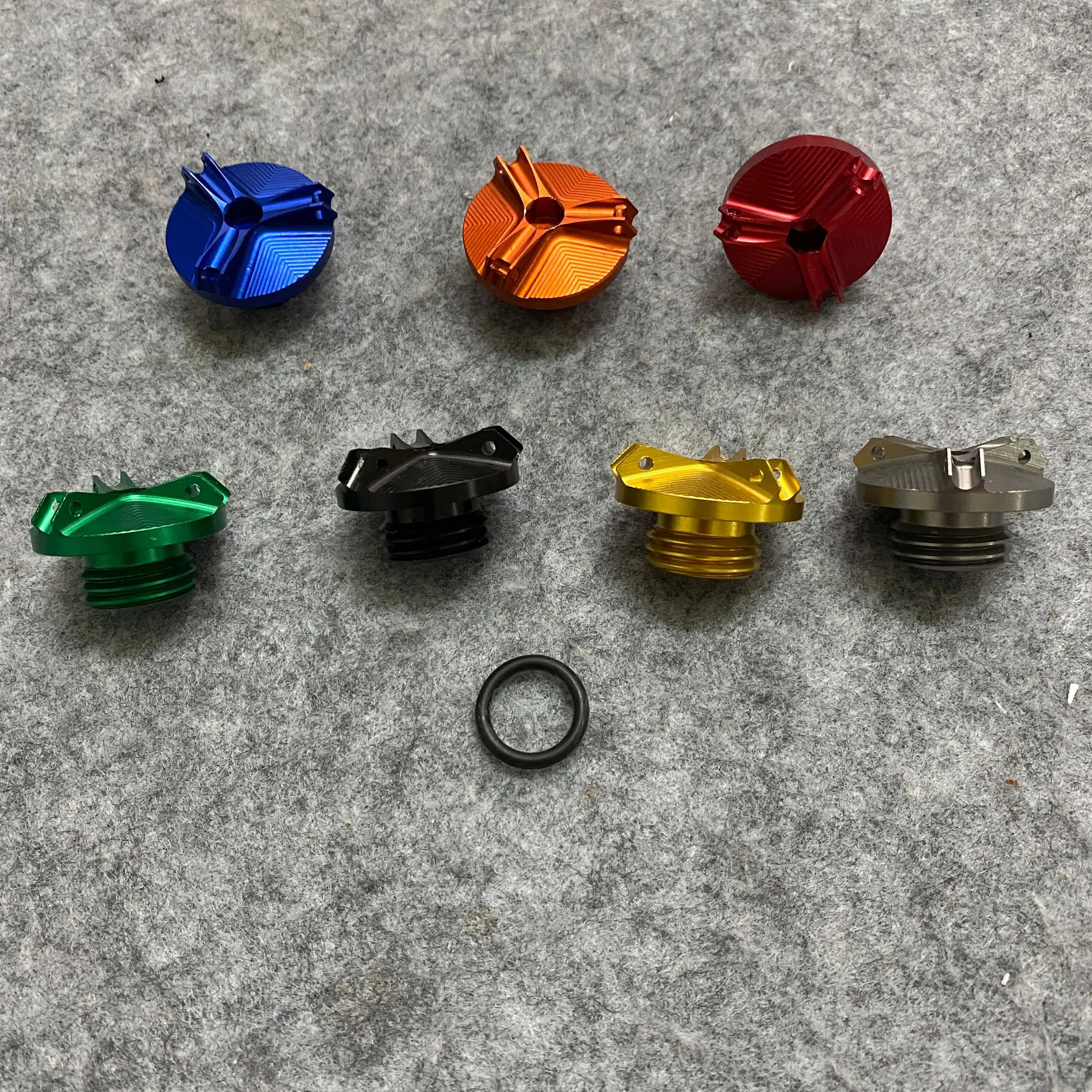 Масляный фильтр двигателя CNC для мотоцикла HONDA CRF150R CR125R CR250R CRF250R CRF450R CRF450X CRM250R AR |