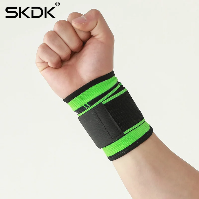 SKDK, 1 шт., 3D напорный фитнес-браслет, Кроссфит, тренажерный зал, пауэрлифтинг, поддержка запястья, бандаж, повязка на руку - Цвет: Green 1PC