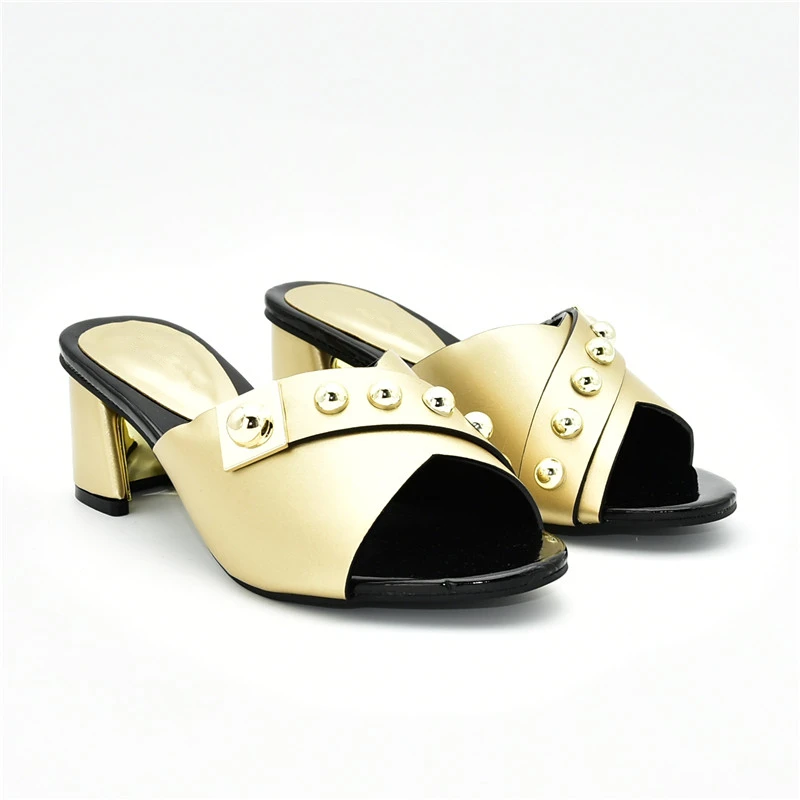 Обувь новейшего дизайна женские Роскошные туфли на платформе и низком каблуке