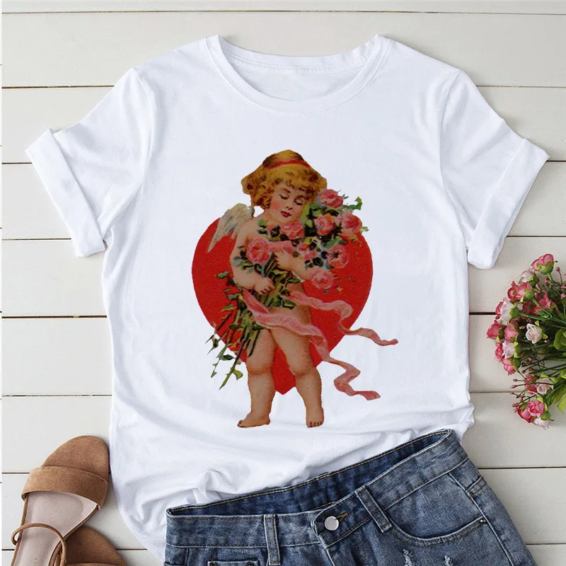 

Футболка женская с принтом купидонов, милый Простой Топ с графическим рисунком, повседневная винтажная одежда, уличная одежда