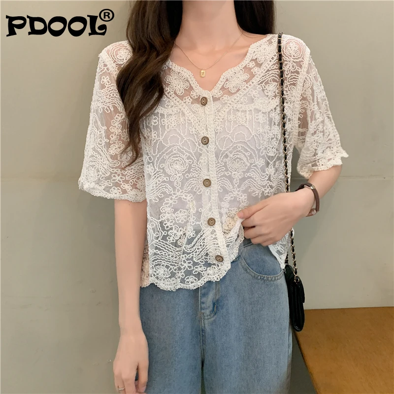 

2021 Women Summer Elegant Lace Flower Short Blouse Single Breasted Perspective Shirt V Neck Overshirt