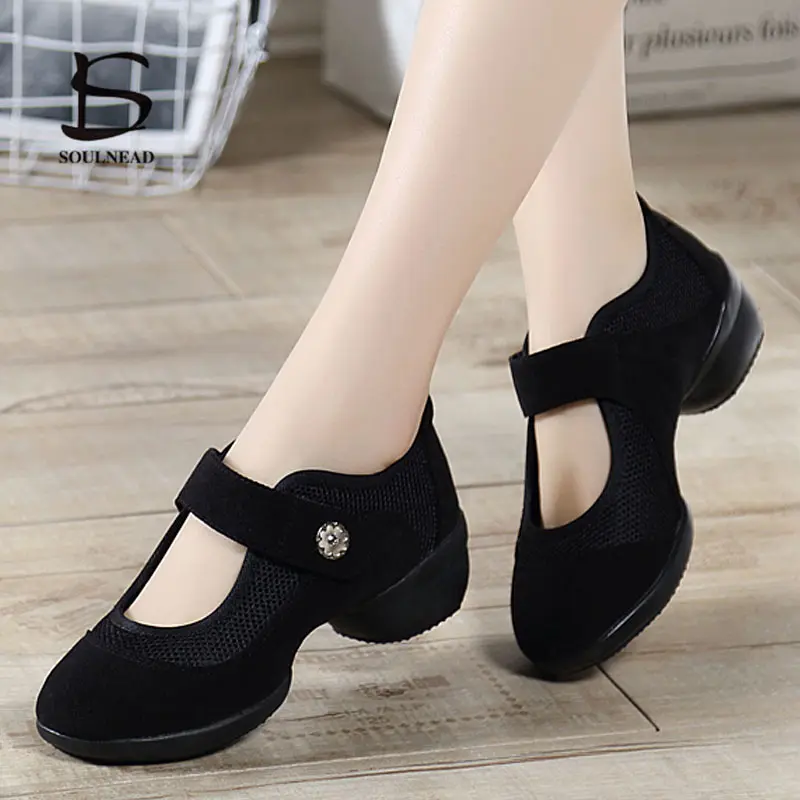 

New Women's Fly Weave Jazz Square Dance Sneakers Lightweight Breathable Female Modern Dancing Shoes Ladies Practice Dance Shoes