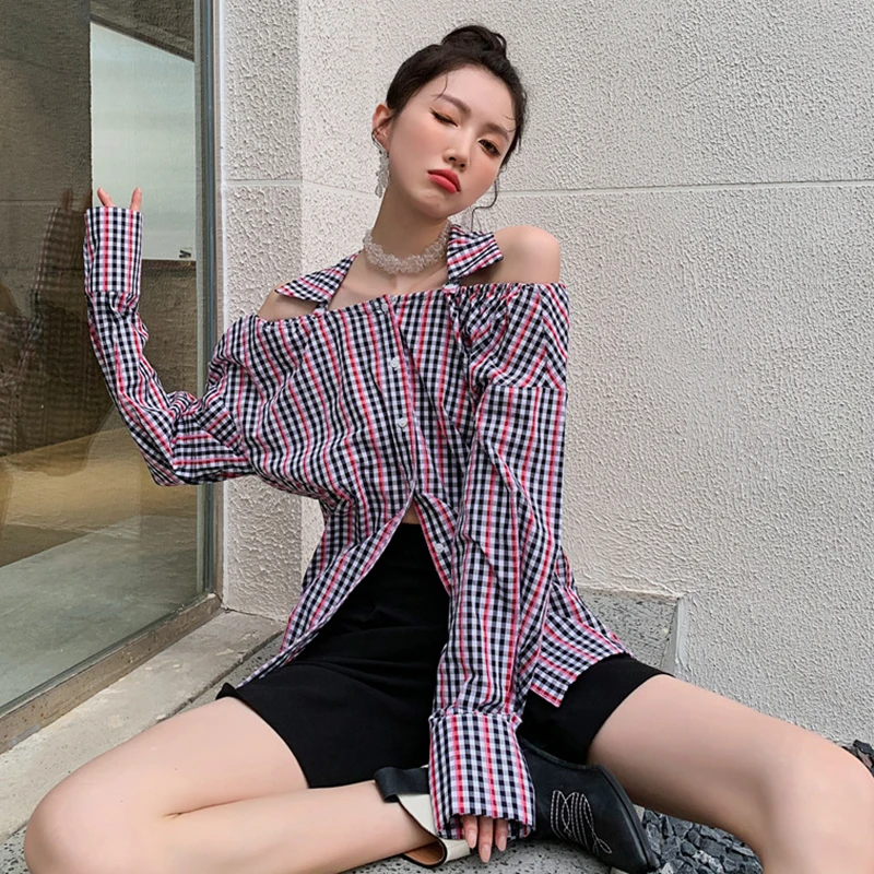 

XIZIHUPAN Sexy Plaid Women's Oversize Shirt Halter Long Sleeve Cut Out Colorblock Straight Loose Blouses Female 2021 Autumn New