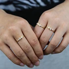 Женское кольцо из серебра 2021 пробы, с фианитом
