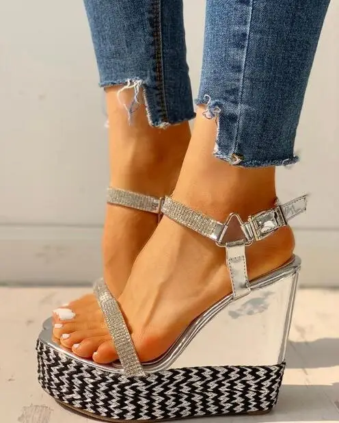 Женские босоножки в стиле ретро с открытым носком на платформе до щиколотки
