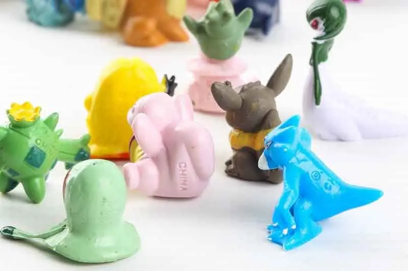 TAKARA TOMY Pokemon 2-3cm Blind Box Set Pikachu Ho-Oh Reshiram ZekromVenusaur Blastoise Charizard Mewtwo Kids Anime Toy |