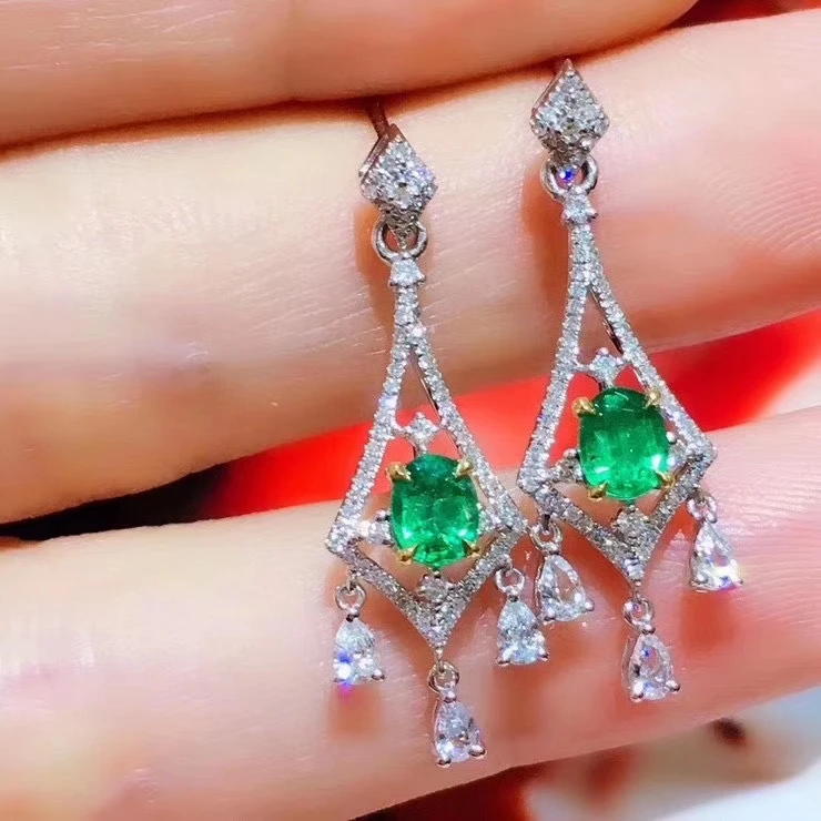 

Женские серьги-подвески из серебра 925 пробы, с натуральным зеленым камнем