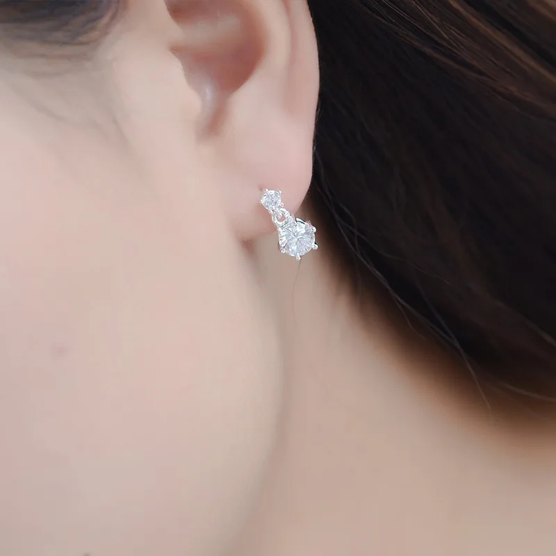 Женское ювелирное изделие из серебра 925 пробы|Серьги-гвоздики| |