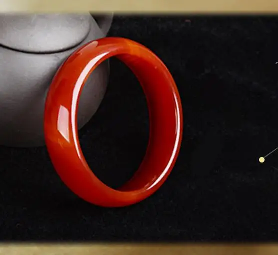 

Jade bracelet ladies natural Brazilian agate widened and thickened factory direct sales origin source wholesale earring